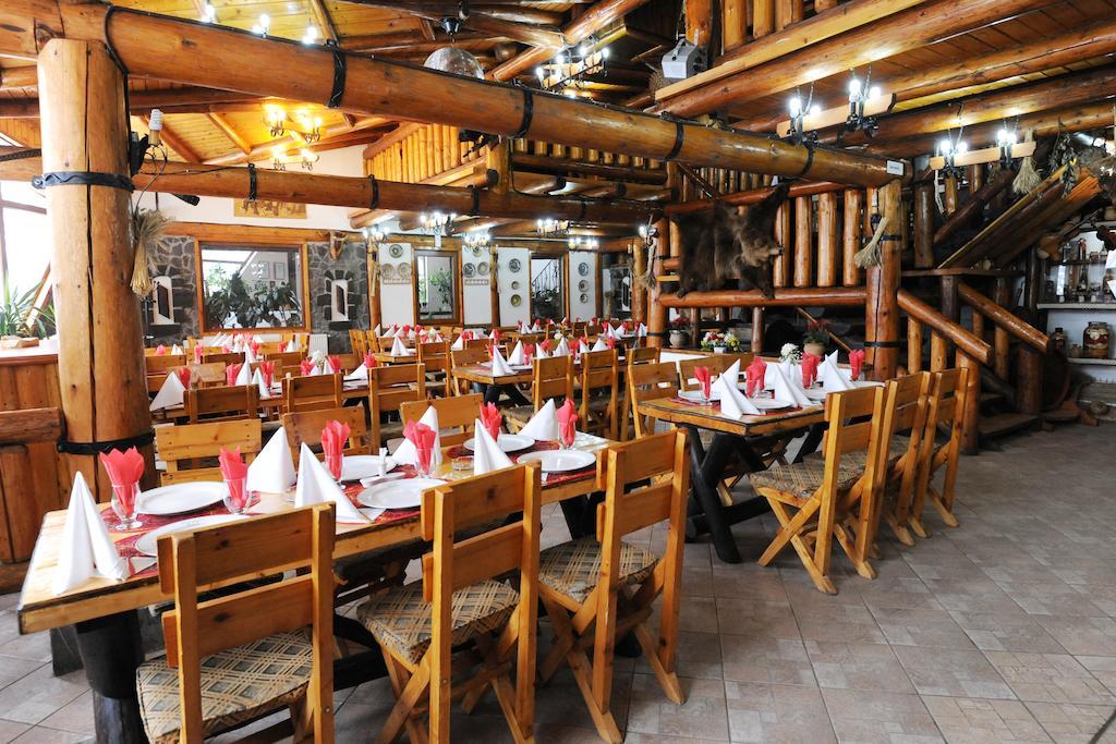 Gura Diham Hotel Buşteni Екстериор снимка